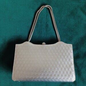 Silver Metallic Purse with double silver serpentine chain handles, vintage.